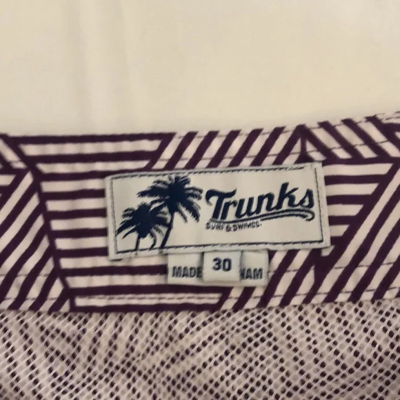 Men’s purple and white graphic trunk shorts - Picture 4 of 7